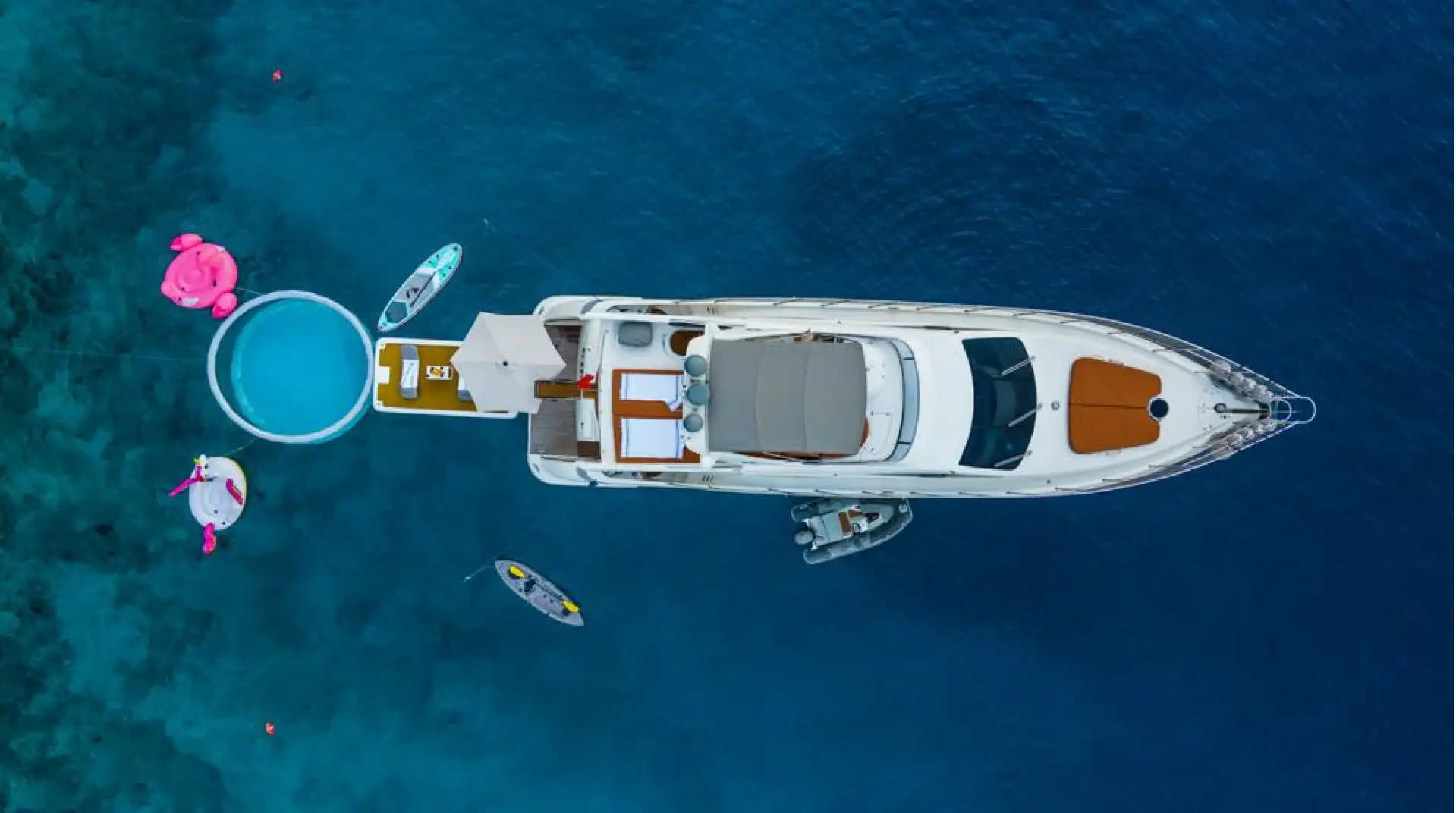 Efe 01 Motor Yacht 3