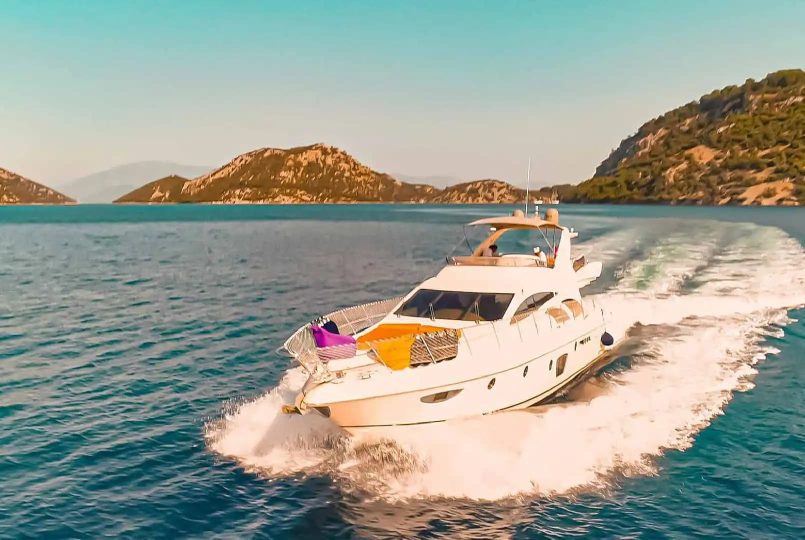 Efe 01 Motor Yacht 4