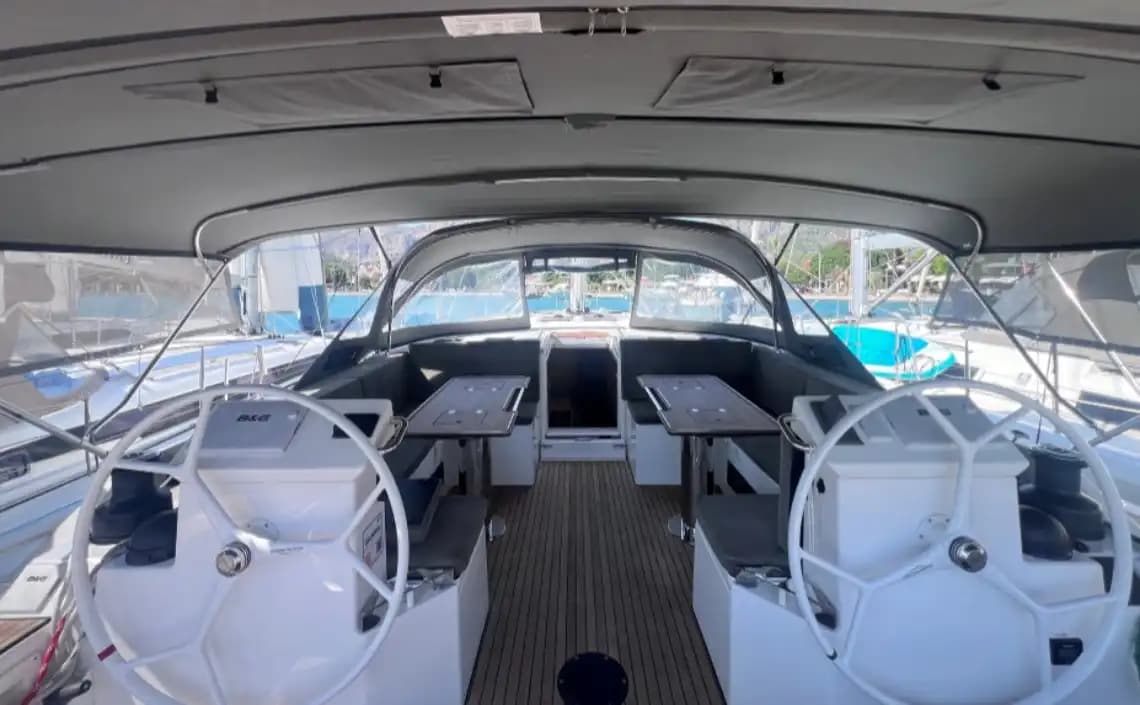 The El Prezidente Sailing Boat 4