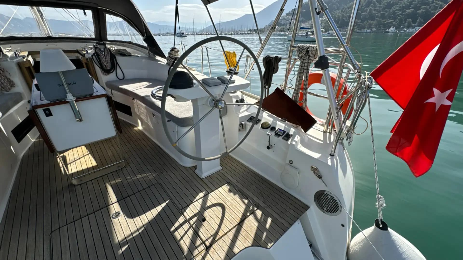 16 September Sailing Boat 4