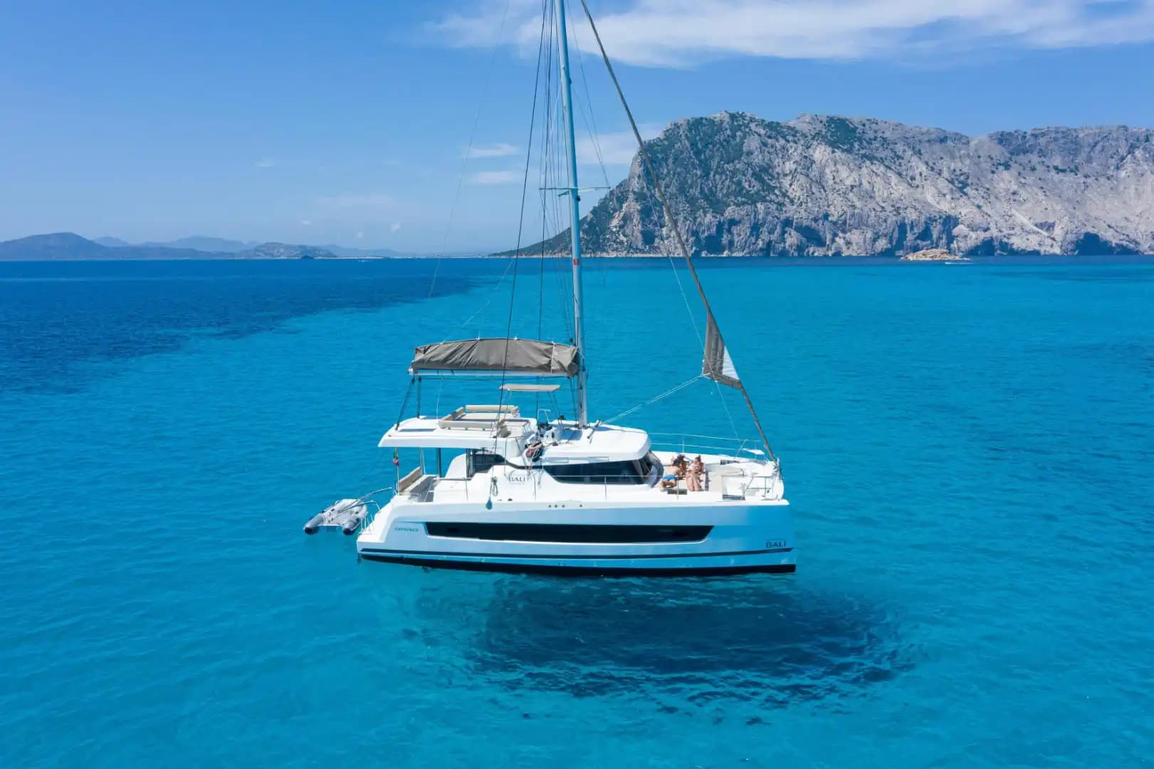 Jomo Catamaran