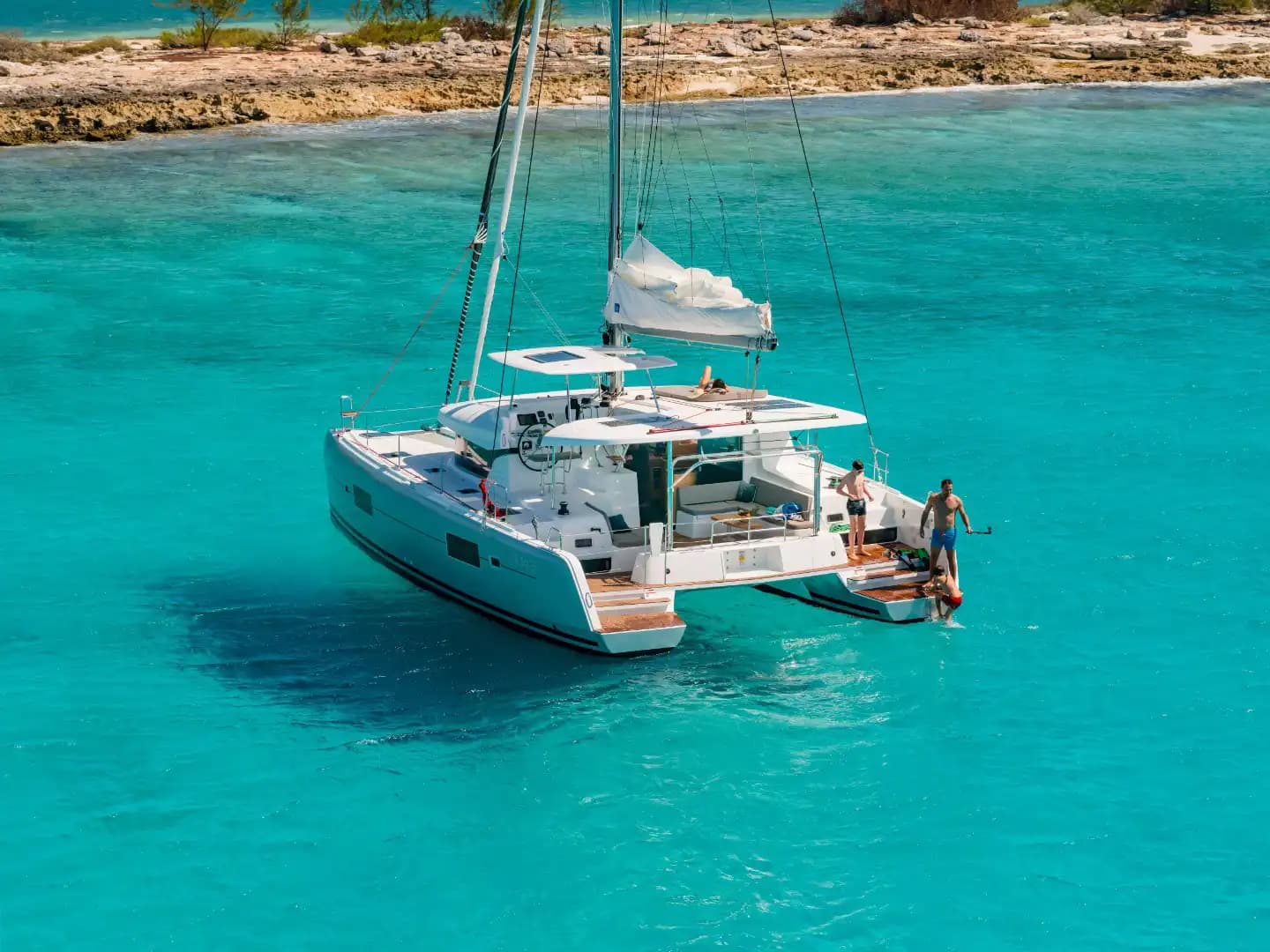 Kami Catamaran