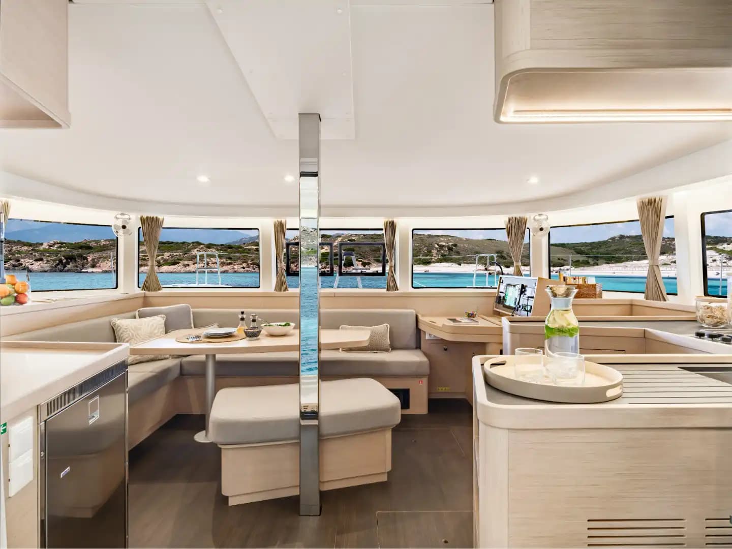 Kami Catamaran 4