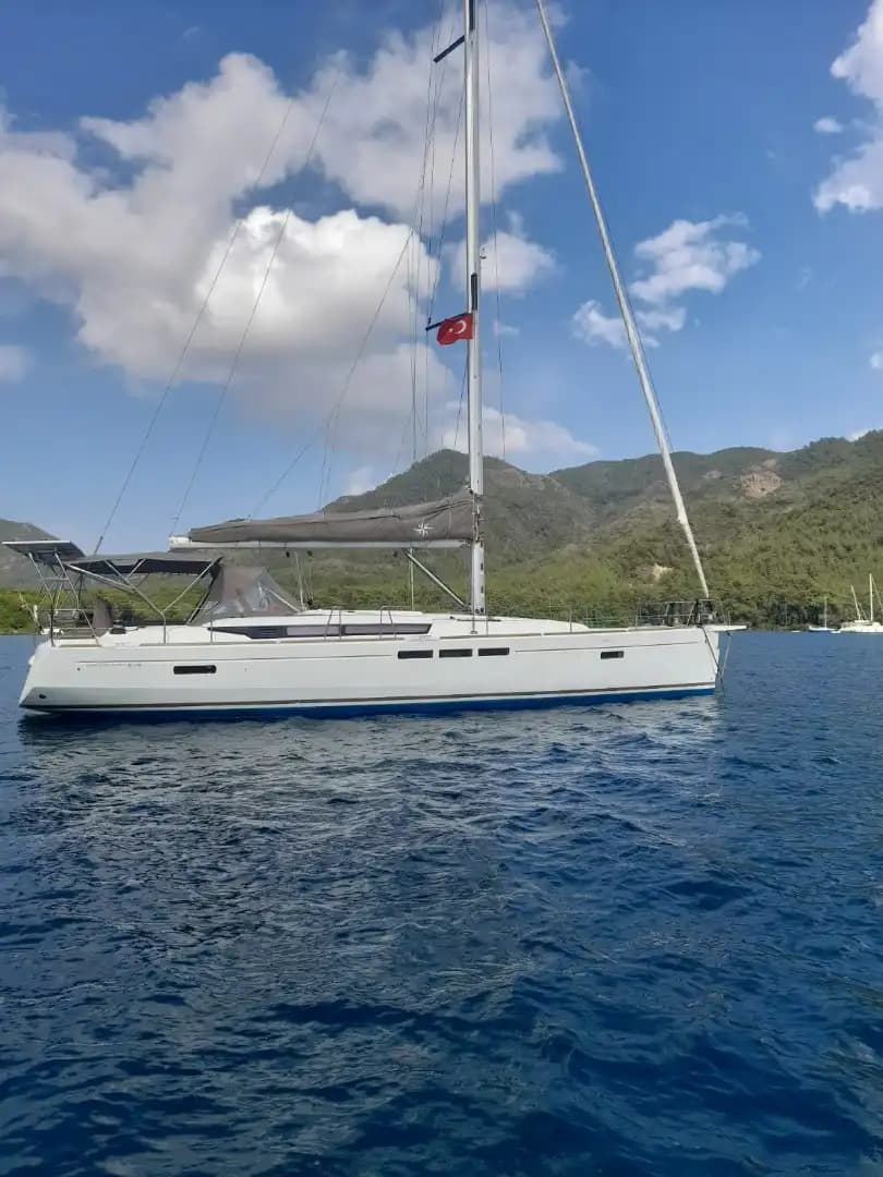 Sabina L Sailing Boat